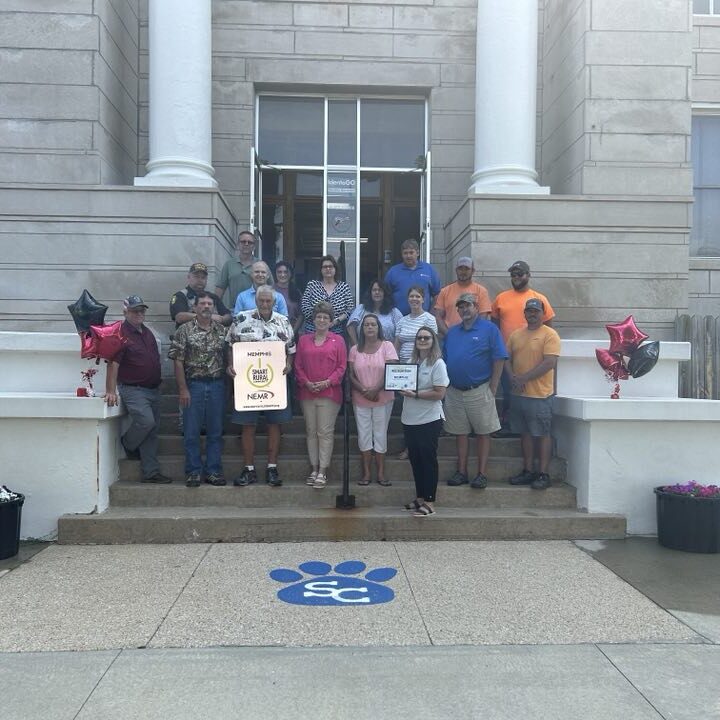 Memphis group with sign